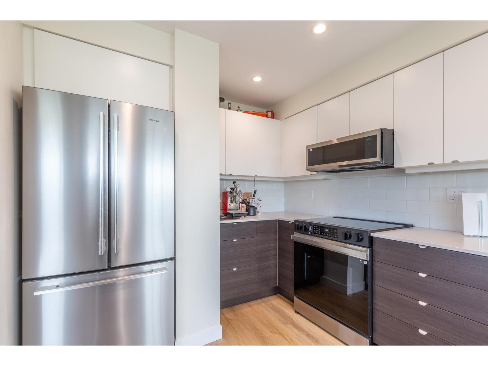905 15030 101 Avenue, Surrey, British Columbia  V3R 0N3 - Photo 16 - R3126023