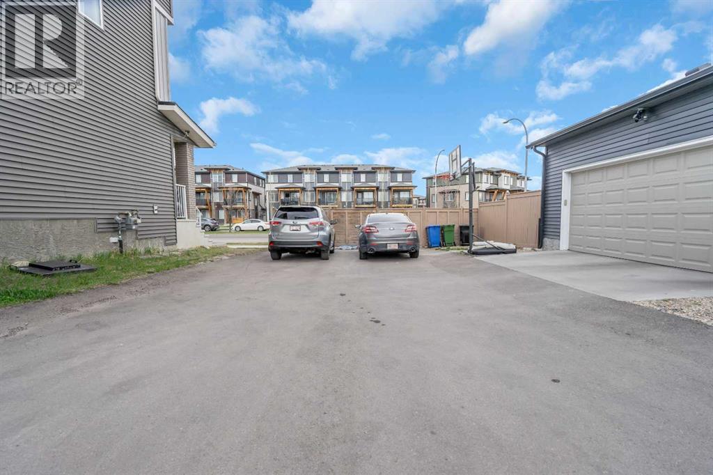 165 Savanna Street NE, Calgary, Alberta  T3J 0X3 - Photo 32 - A2309832