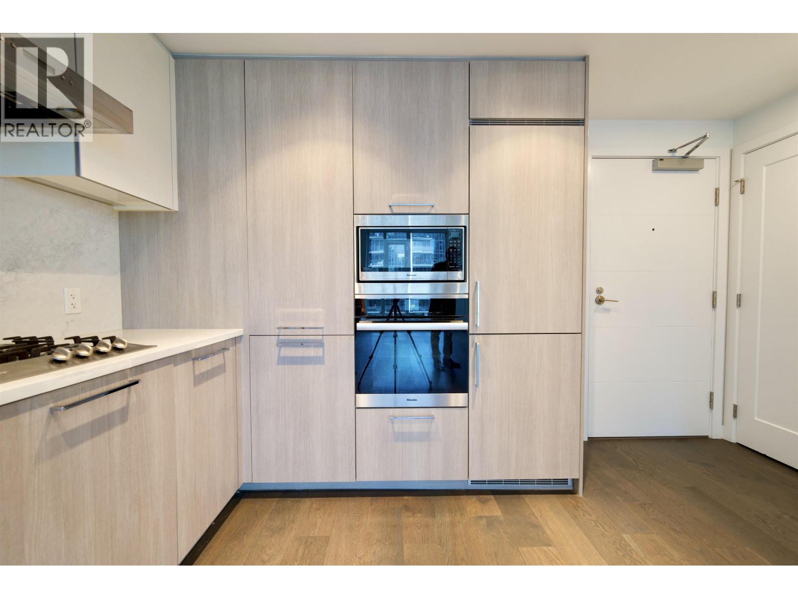 807 8199 Capstan Way, Richmond, British Columbia  V6X 0V1 - Photo 8 - R3125645