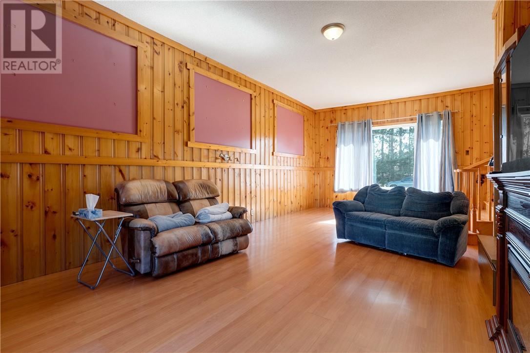 2893 Baker Avenue, Val Caron, Ontario  P3N 1J9 - Photo 30 - 2127804