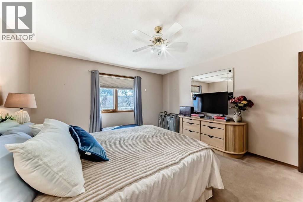36 Shannon Road SW, Calgary, Alberta  T2Y 2z6 - Photo 23 - A2303675