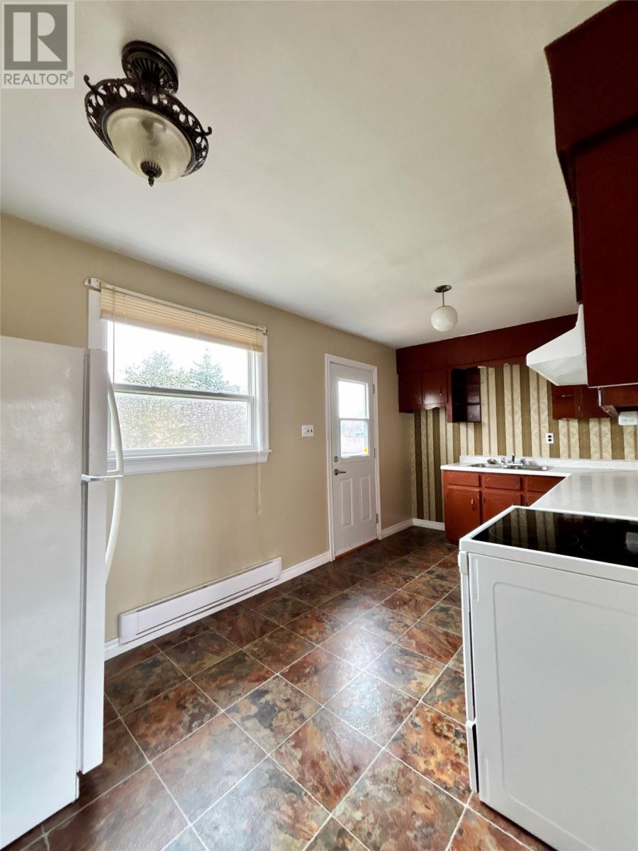 7 Sherwood Avenue, Corner Brook, Newfoundland & Labrador  A2H 1W6 - Photo 4 - 1297233