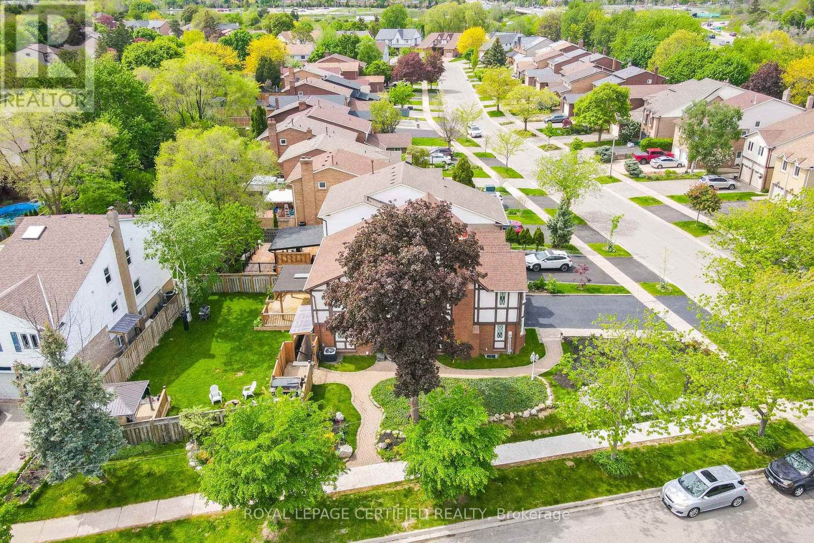 4174 Trellis Crescent, Mississauga, Ontario  L5L 2M2 - Photo 2 - W13158612
