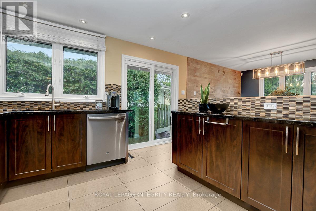 27 Birchview Road, Ottawa, Ontario  K2G 3G3 - Photo 15 - X12946450