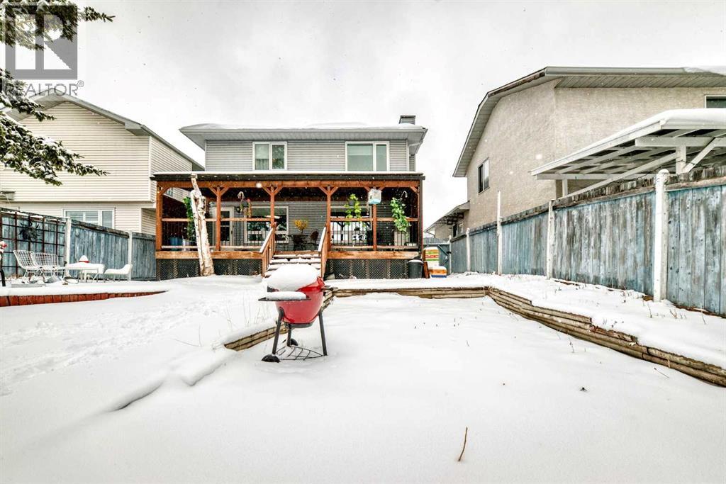 49 Applewood Court Se, Calgary, Alberta T2A 7P7 - Photo 47 - A2299094
