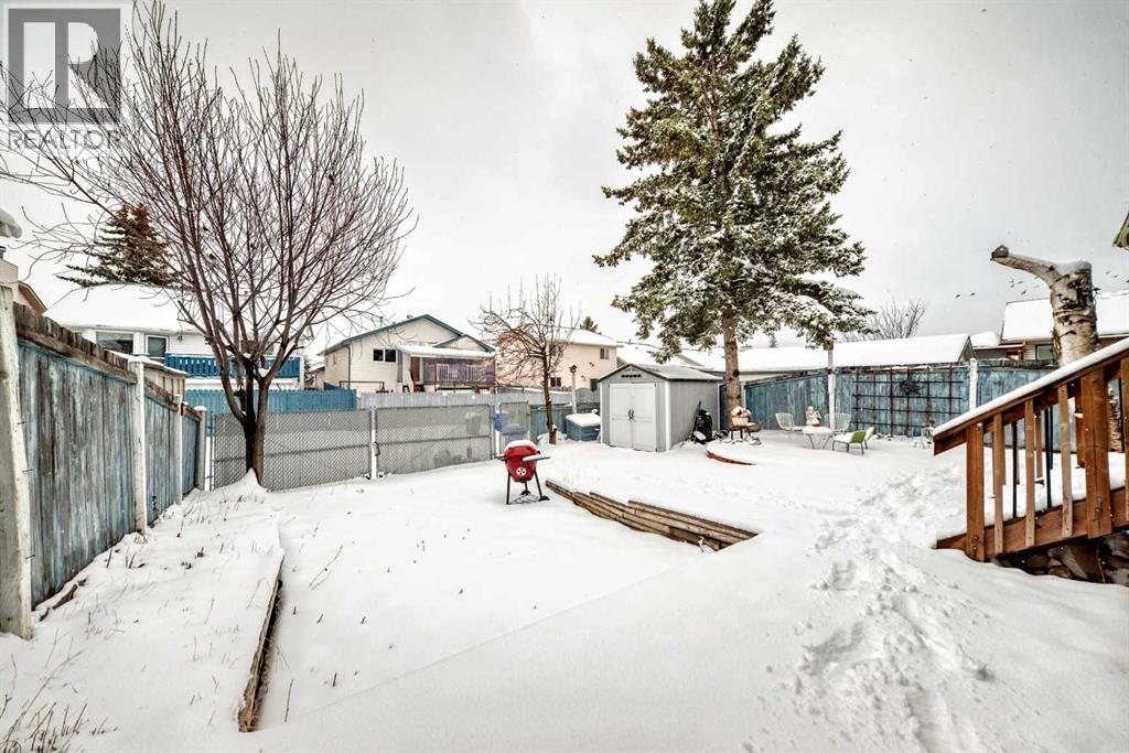 49 Applewood Court Se, Calgary, Alberta T2A 7P7 - Photo 45 - A2299094