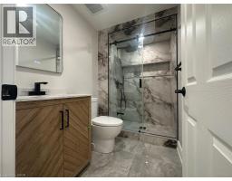 22 GUNN Avenue, brantford, Ontario