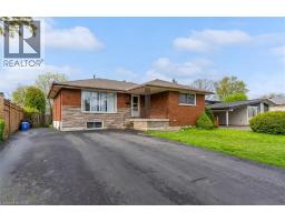46 BEACONSFIELD Drive, Hamilton, Ontario