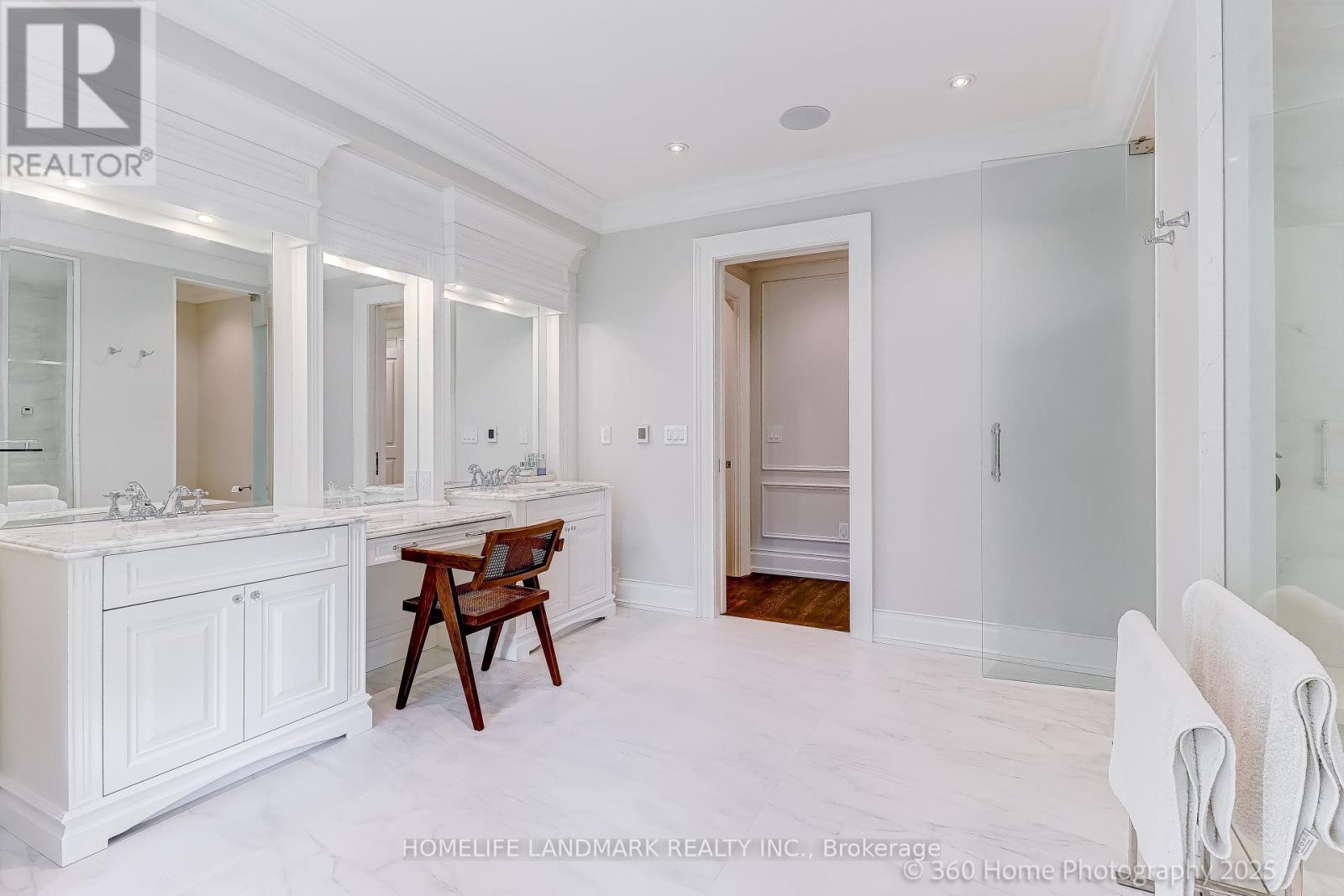 42 Foursome Crescent, Toronto, Ontario  M2P 1W3 - Photo 21 - C11952601