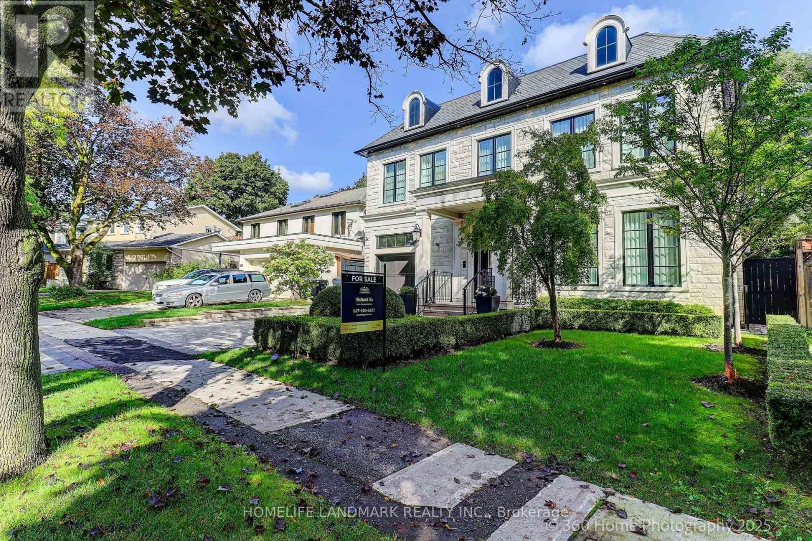 42 Foursome Crescent, Toronto, Ontario  M2P 1W3 - Photo 3 - C11952601