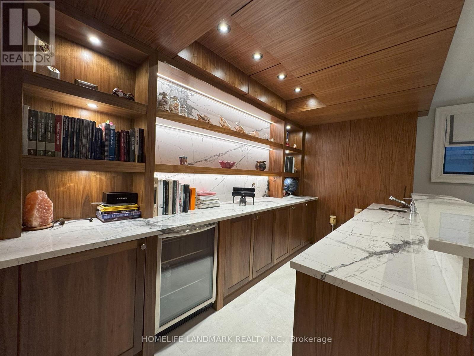 42 Foursome Crescent, Toronto, Ontario  M2P 1W3 - Photo 38 - C11952601