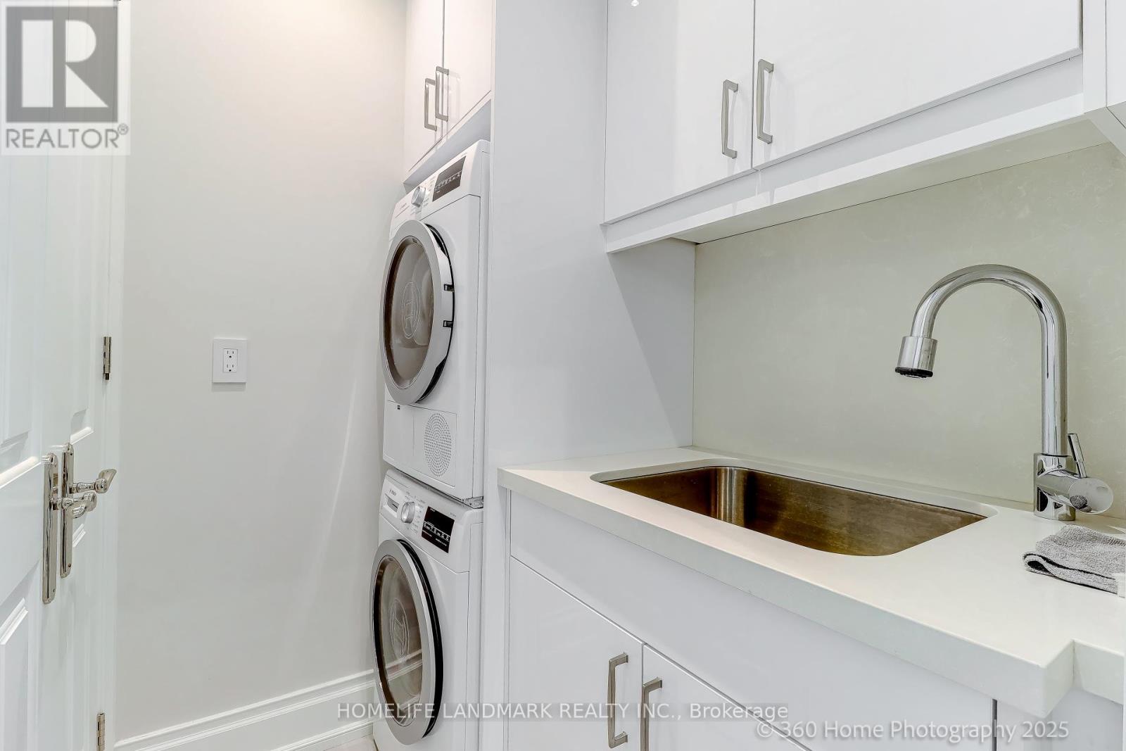 42 Foursome Crescent, Toronto, Ontario  M2P 1W3 - Photo 30 - C11952601