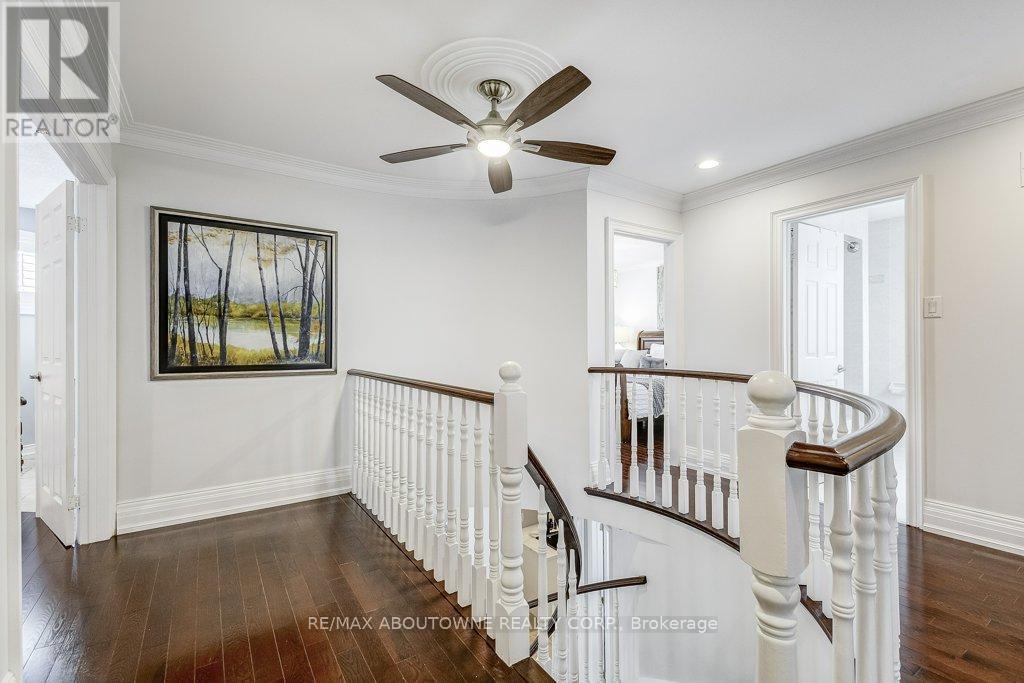2080 Mckerlie Crescent, Burlington, Ontario  L7M 4E8 - Photo 25 - W13156578