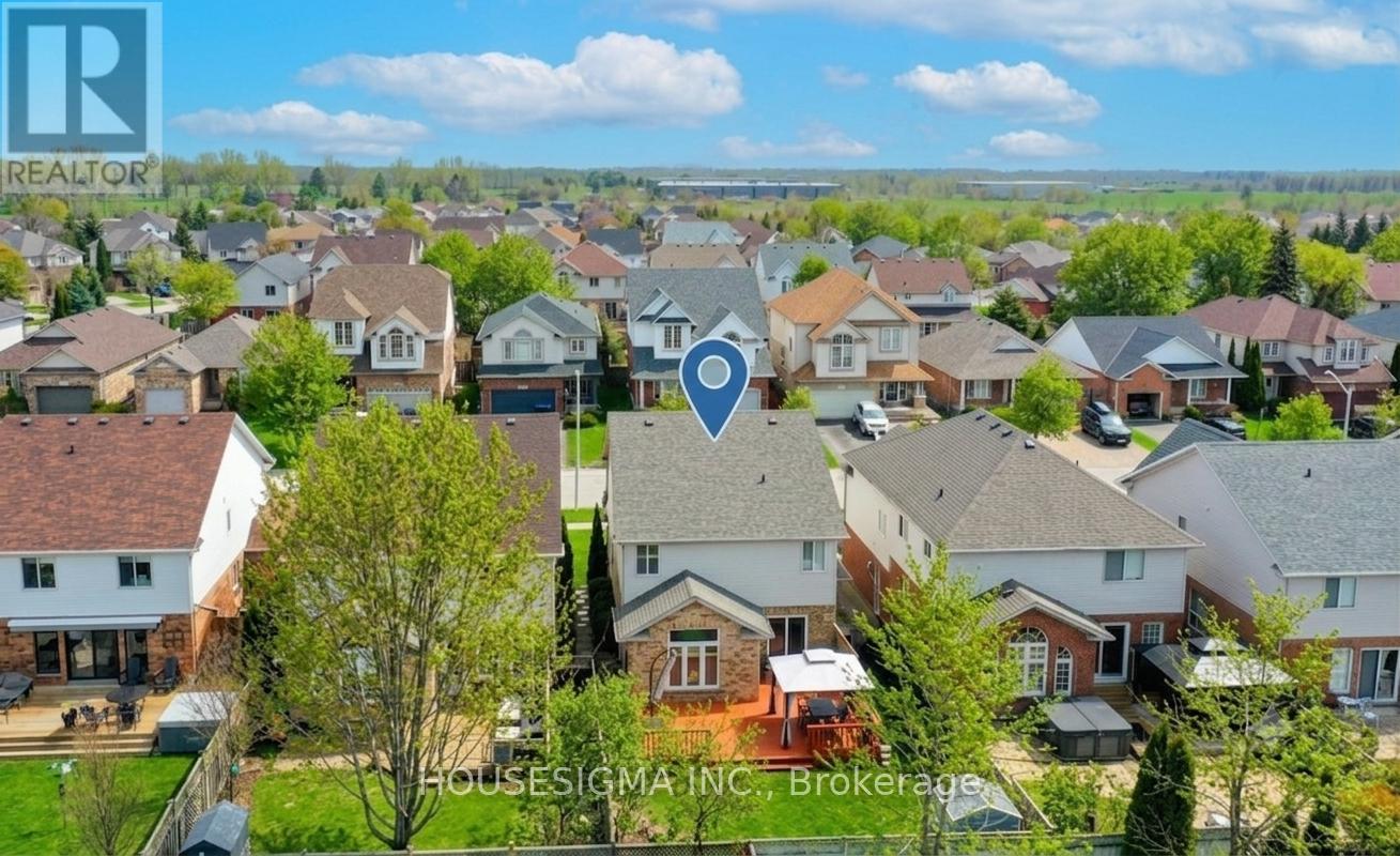 22 HIGHLANDS CRESCENT, Collingwood, Ontario