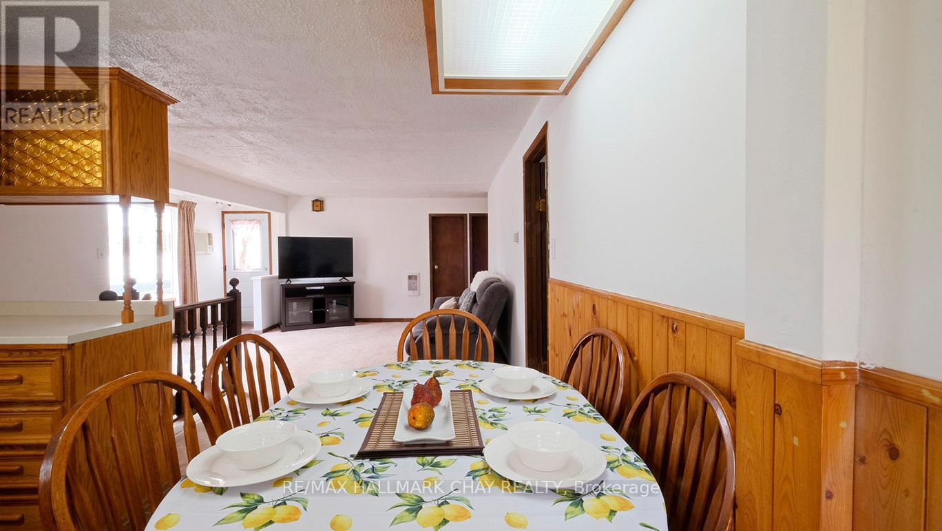 9 Second Street, Tiny, Ontario  L0L 2J0 - Photo 10 - S13085228