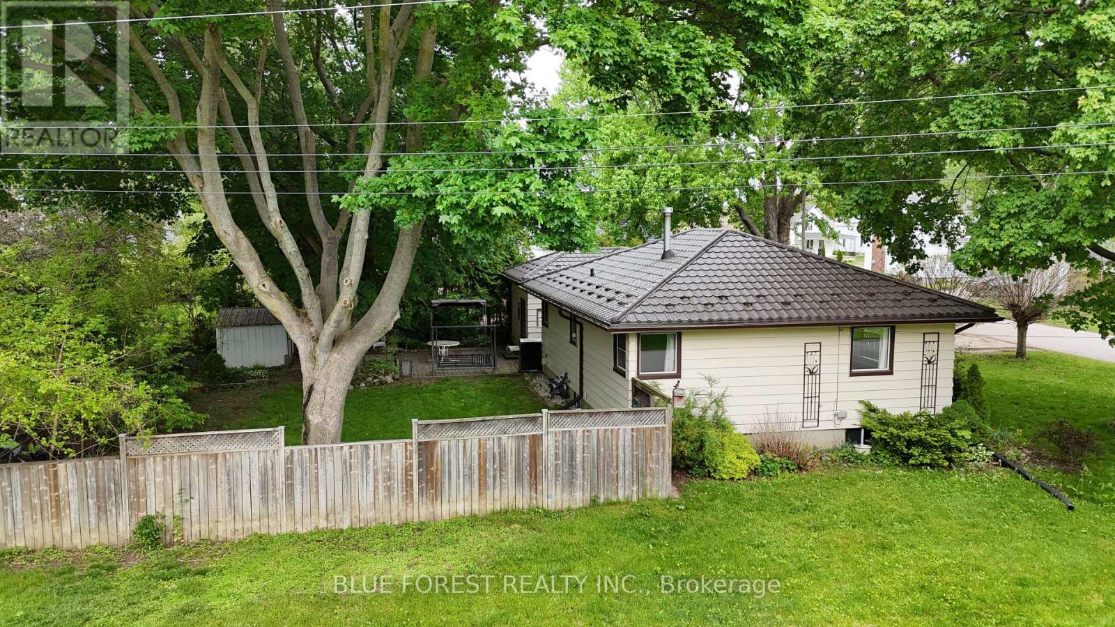 234 Flora Street, West Elgin, Ontario  N0L 2C0 - Photo 34 - X13159744