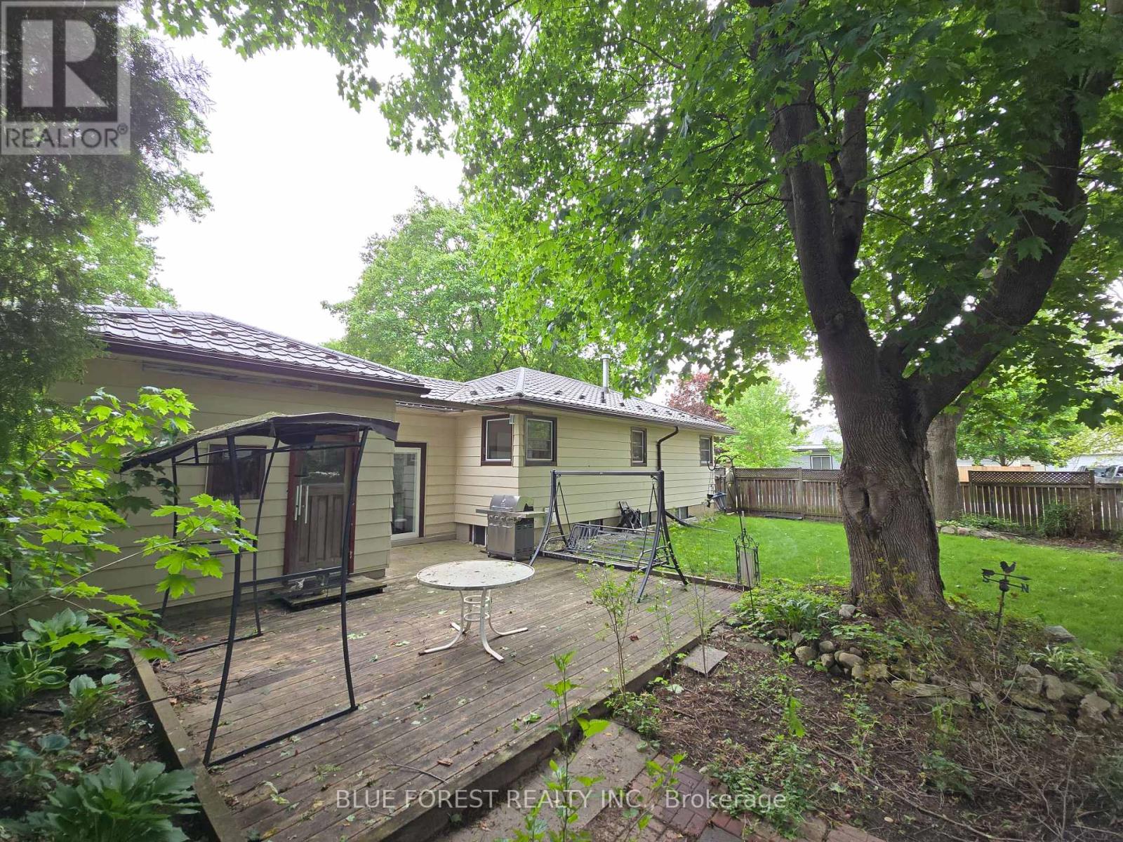 234 Flora Street, West Elgin, Ontario  N0L 2C0 - Photo 9 - X13159744