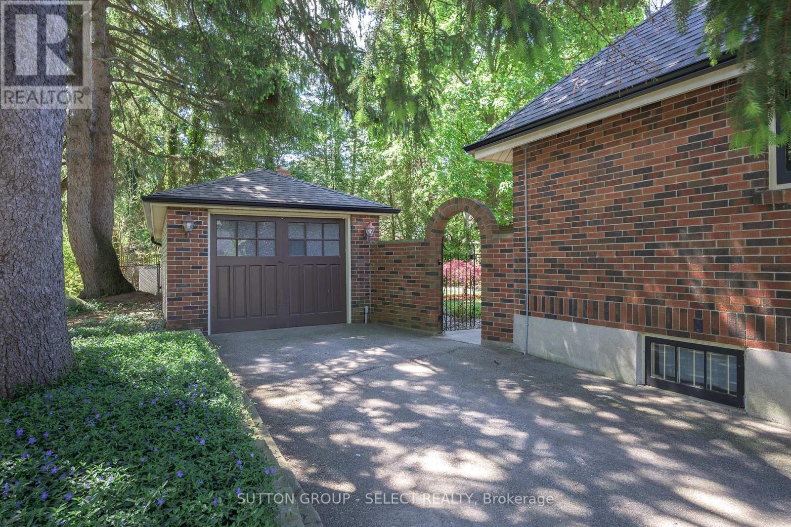187 Devonshire Avenue, London South, Ontario  N6C 2H9 - Photo 4 - X13159752