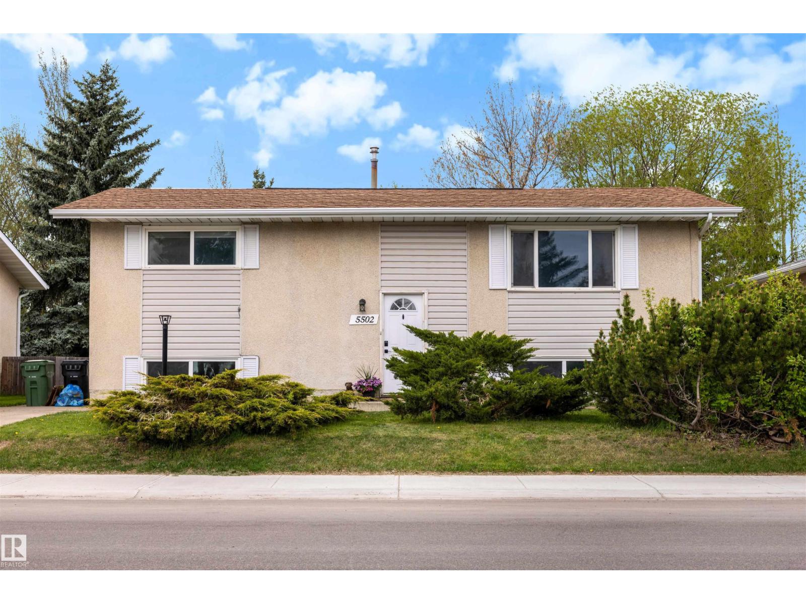 5502 52 ST, Leduc, Alberta