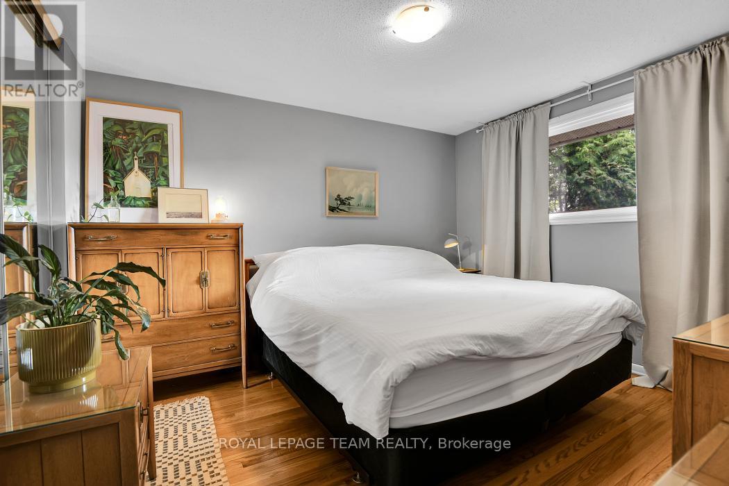 106 Chesterton Drive, Ottawa, Ontario  K2E 5T6 - Photo 16 - X13159696