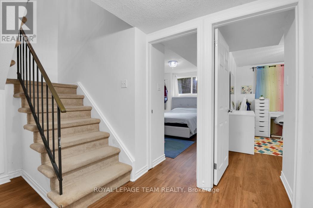 106 Chesterton Drive, Ottawa, Ontario  K2E 5T6 - Photo 22 - X13159696