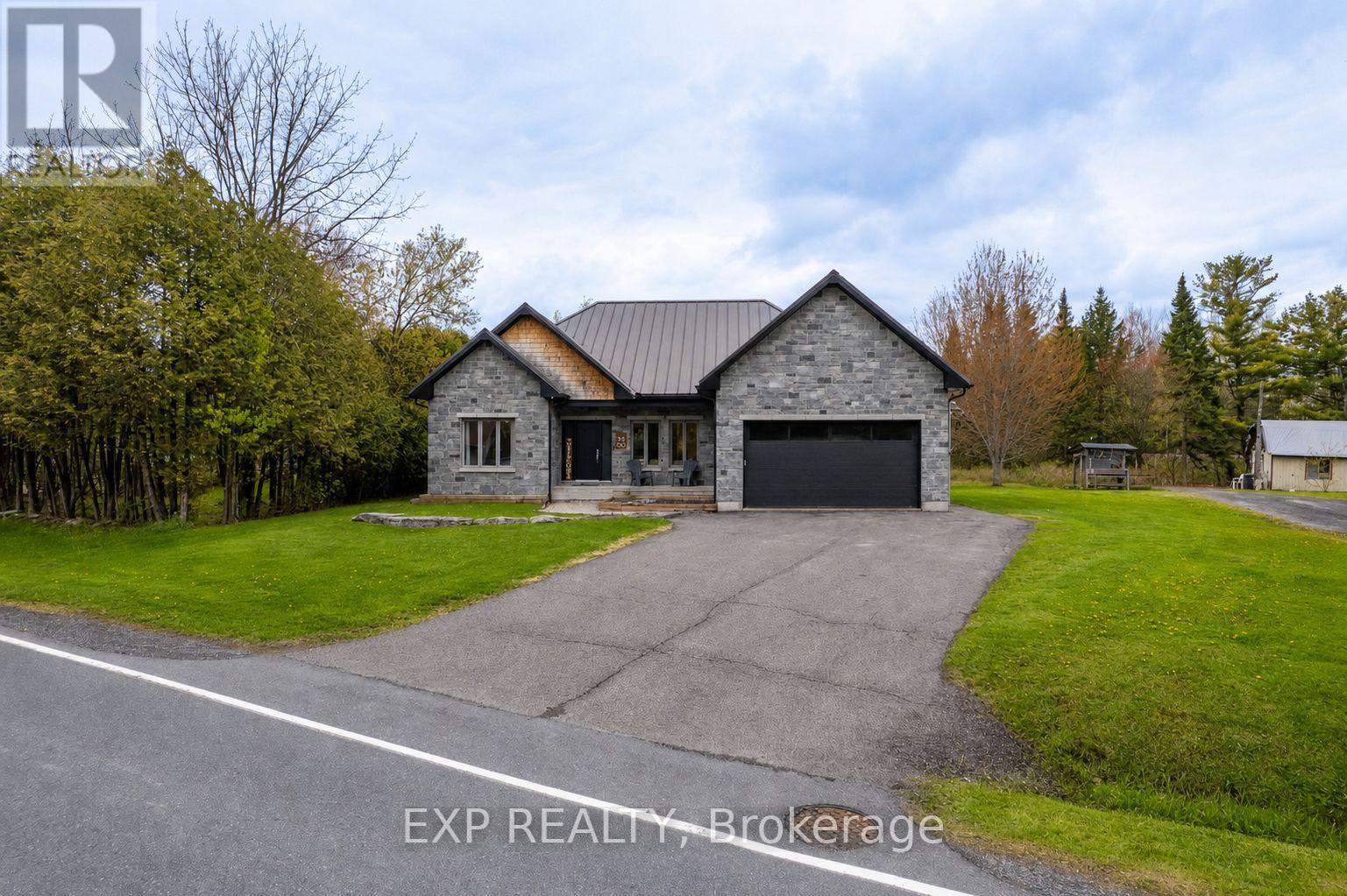 3568 Principale Street, Alfred And Plantagenet, Ontario  K0A 3K0 - Photo 2 - X13159740