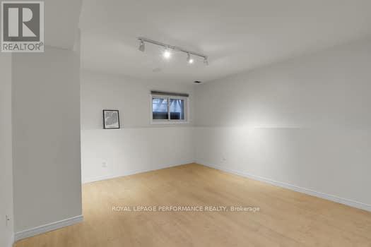 221 Desrosiers Street, Ottawa, Ontario  K1L 7T2 - Photo 22 - X13159762