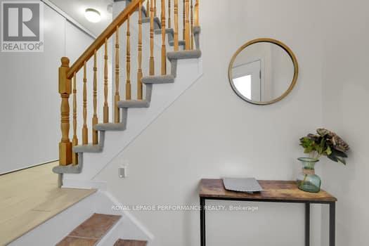221 Desrosiers Street, Ottawa, Ontario  K1L 7T2 - Photo 3 - X13159762