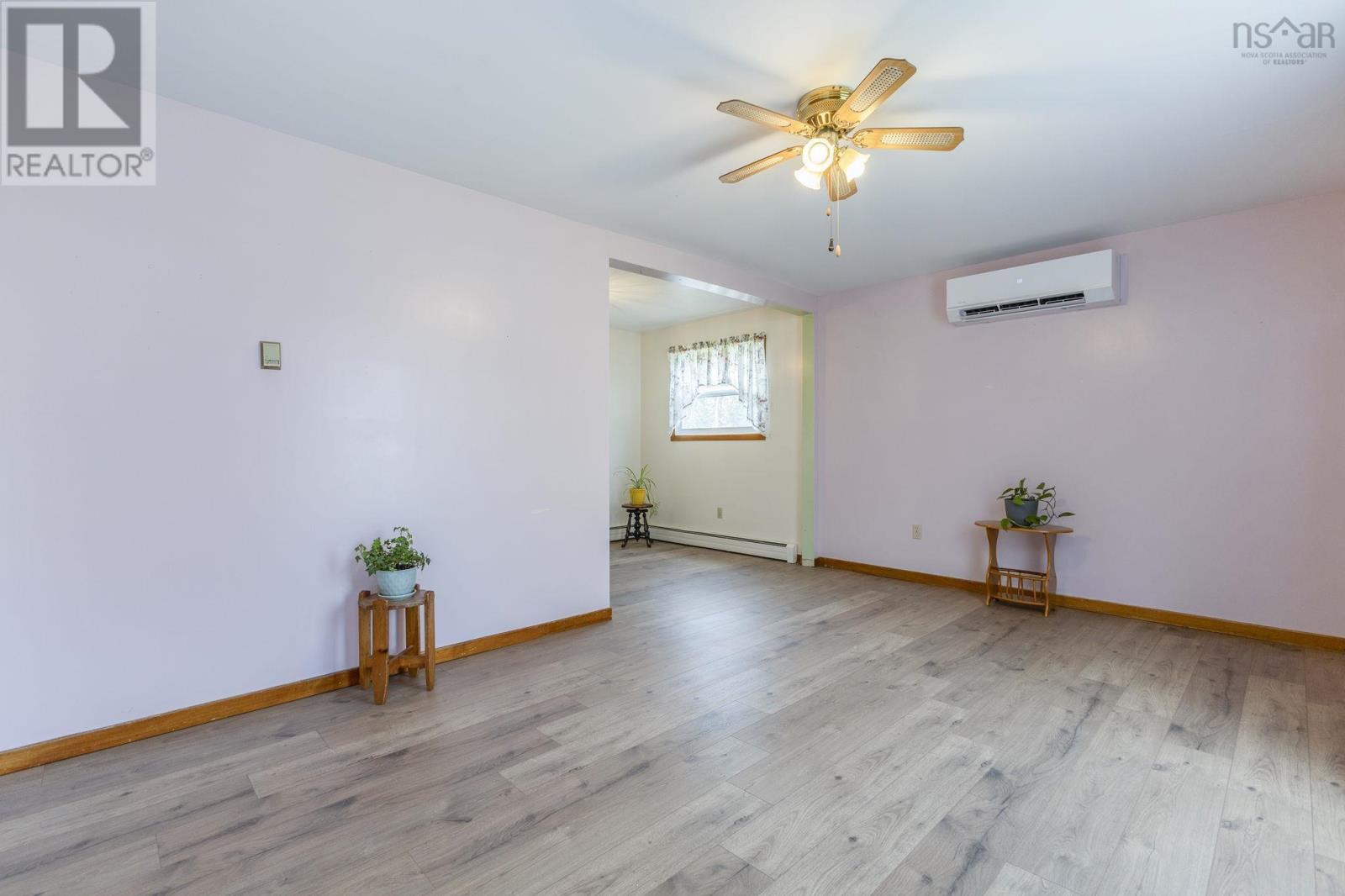 301 Faulkland Street, Pictou, Nova Scotia  B0K 1H0 - Photo 10 - 202611749