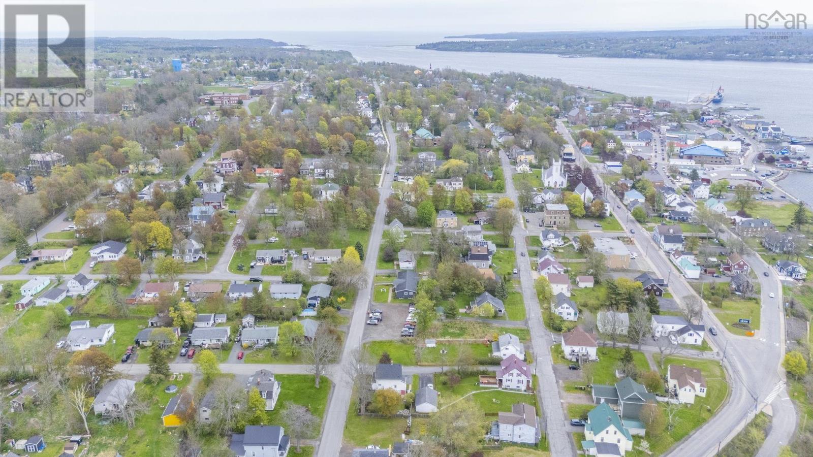 301 Faulkland Street, Pictou, Nova Scotia  B0K 1H0 - Photo 43 - 202611749