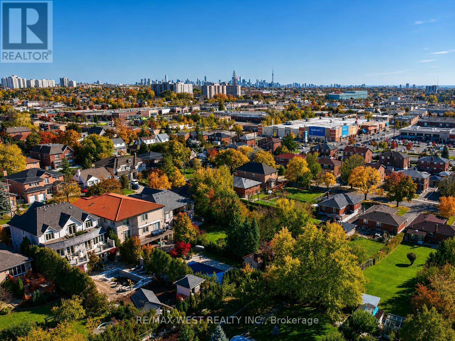 65 North Park Drive, Toronto, Ontario  M6L 1K4 - Photo 47 - W13155526