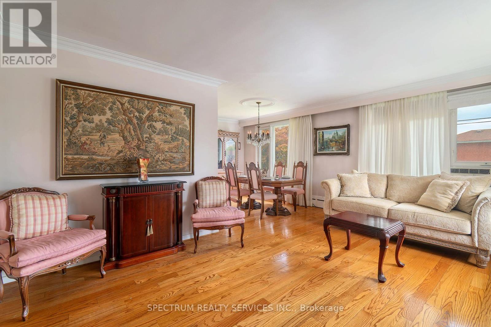 22 Barksdale Avenue, Toronto, Ontario  M3H 4S3 - Photo 12 - C13159776
