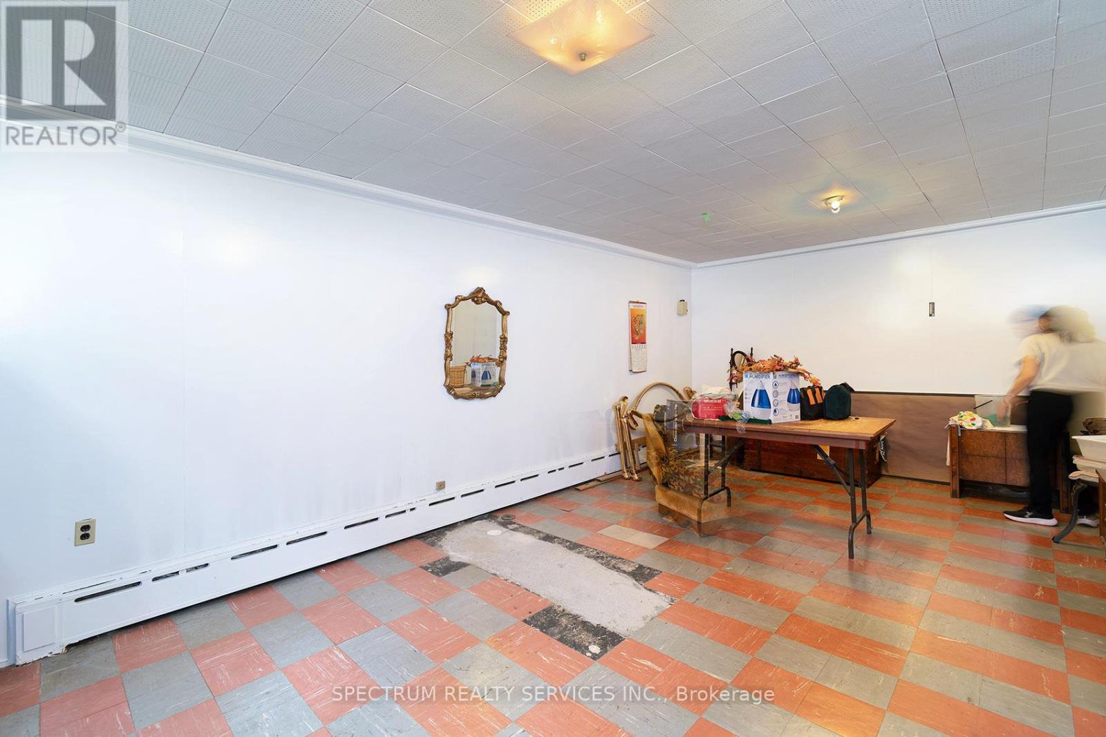 22 Barksdale Avenue, Toronto, Ontario  M3H 4S3 - Photo 33 - C13159776