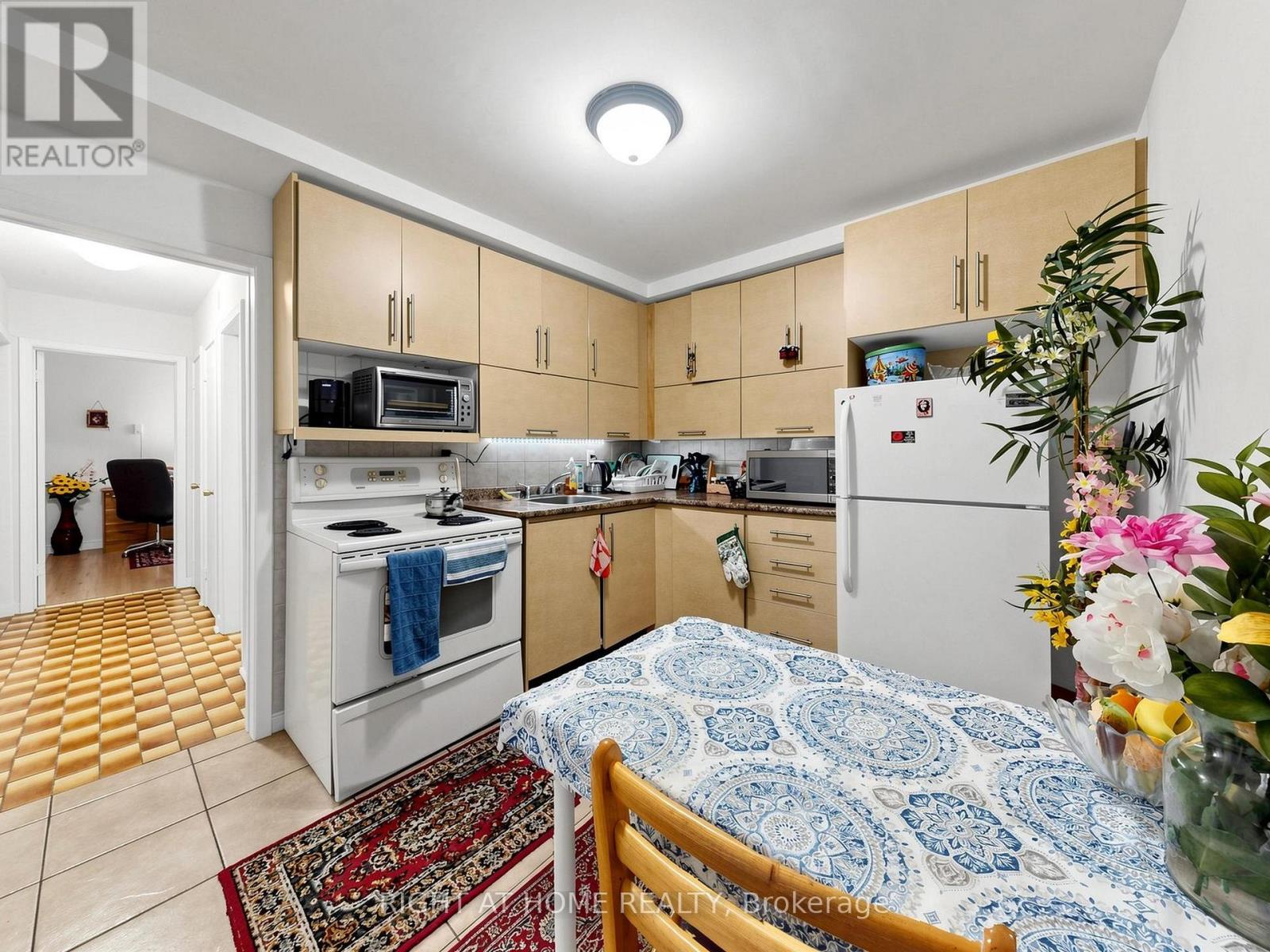 73 Garthdale Court, Toronto, Ontario  M3H 5P9 - Photo 24 - C13159784