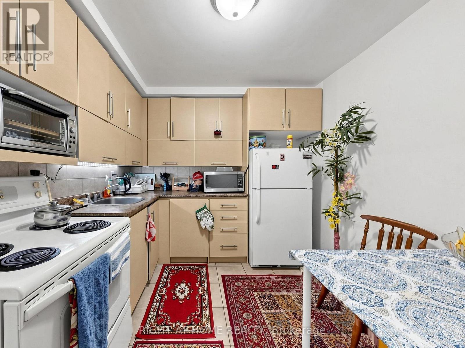 73 Garthdale Court, Toronto, Ontario  M3H 5P9 - Photo 25 - C13159784