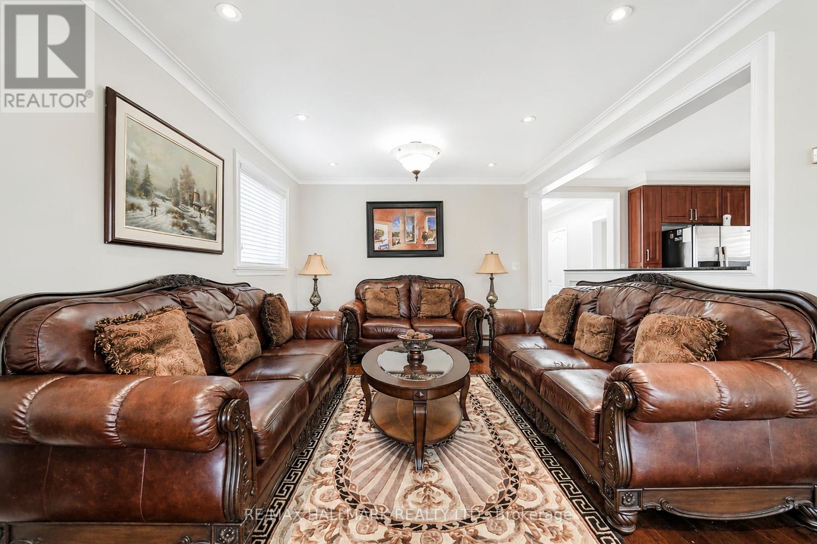 20 Elinor Avenue, Toronto, Ontario  M1R 3H2 - Photo 10 - E13159736