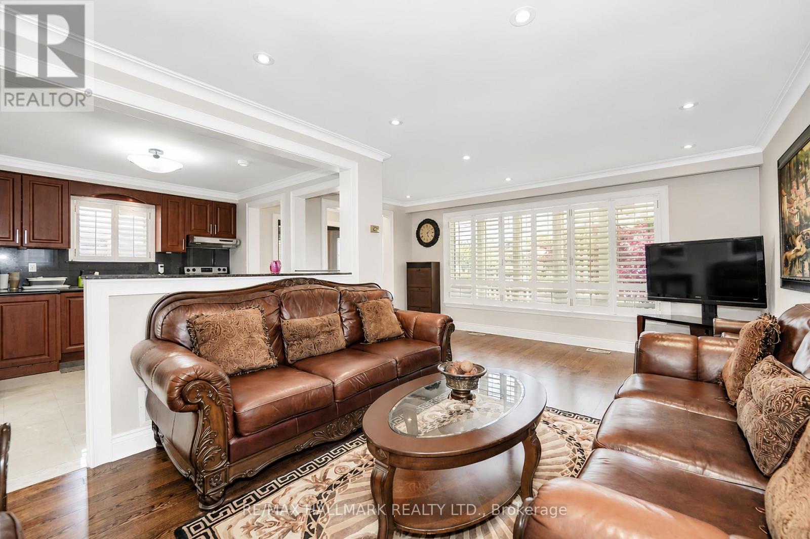 20 Elinor Avenue, Toronto, Ontario  M1R 3H2 - Photo 12 - E13159736