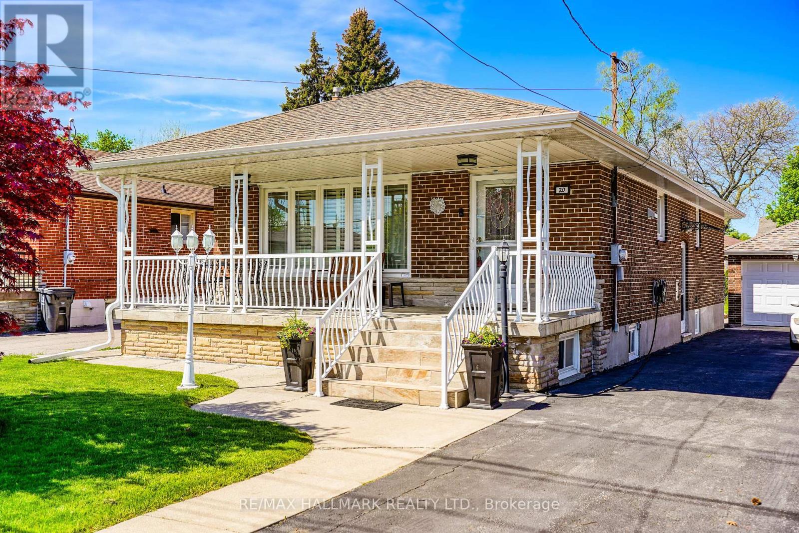 20 Elinor Avenue, Toronto, Ontario  M1R 3H2 - Photo 2 - E13159736