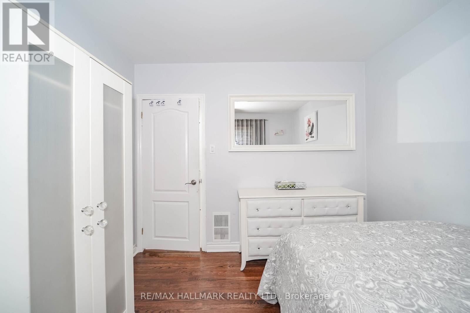 20 Elinor Avenue, Toronto, Ontario  M1R 3H2 - Photo 20 - E13159736