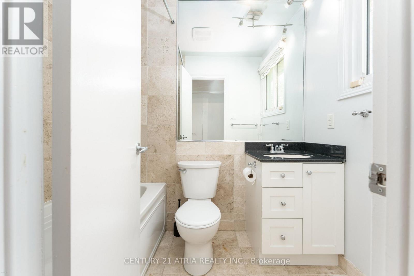 71 German Mills Road, Markham, Ontario  L3T 4H6 - Photo 17 - N13159680