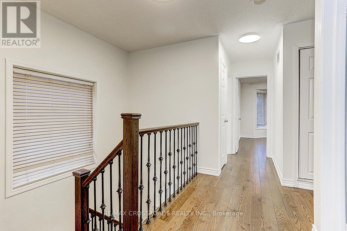 4 Lancelot Lane, Markham, Ontario  L6C 2G4 - Photo 20 - N13159688