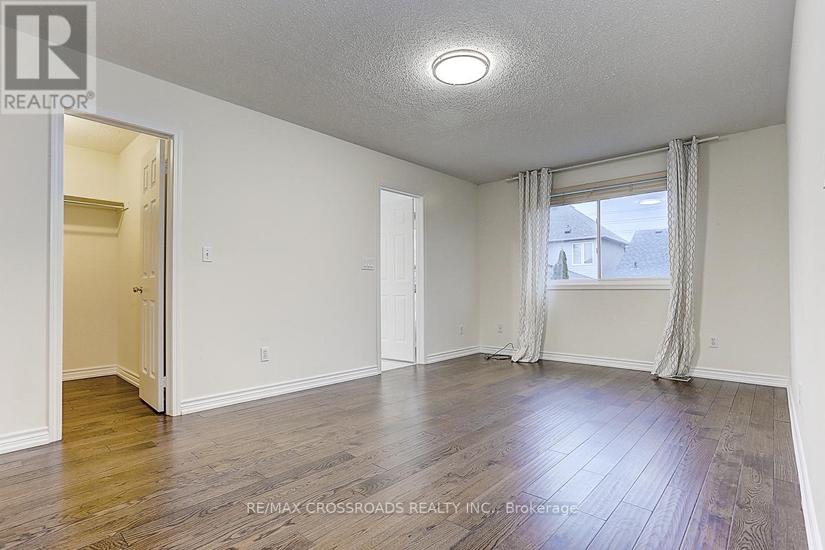 4 Lancelot Lane, Markham, Ontario  L6C 2G4 - Photo 21 - N13159688