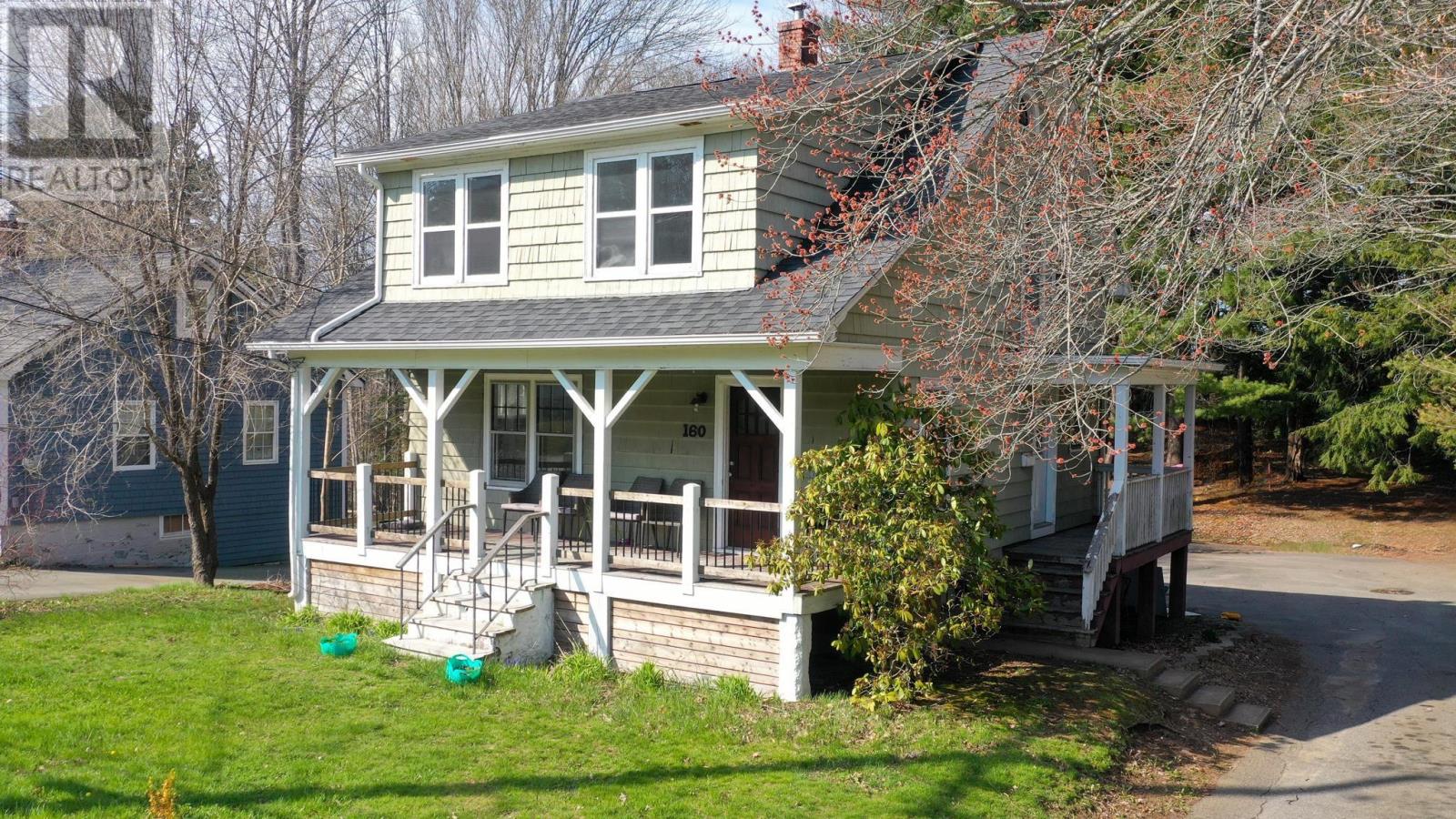 160 High Street, Bridgewater, Nova Scotia
