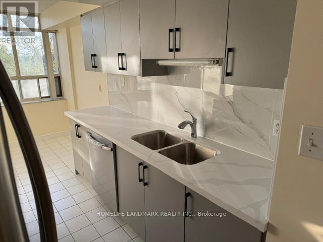 305 - 30 Malta Avenue, Brampton, Ontario L6Y 4S5 - Photo 16 - W13159652