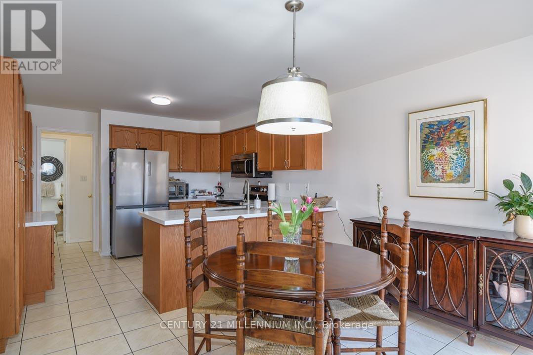 42 Sweet Clover Crescent, Brampton, Ontario  L6R 2Z9 - Photo 16 - W13159668