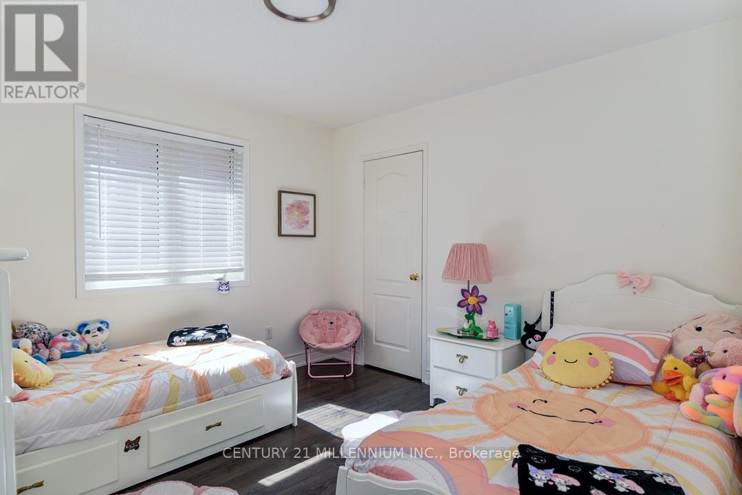 42 Sweet Clover Crescent, Brampton, Ontario  L6R 2Z9 - Photo 23 - W13159668