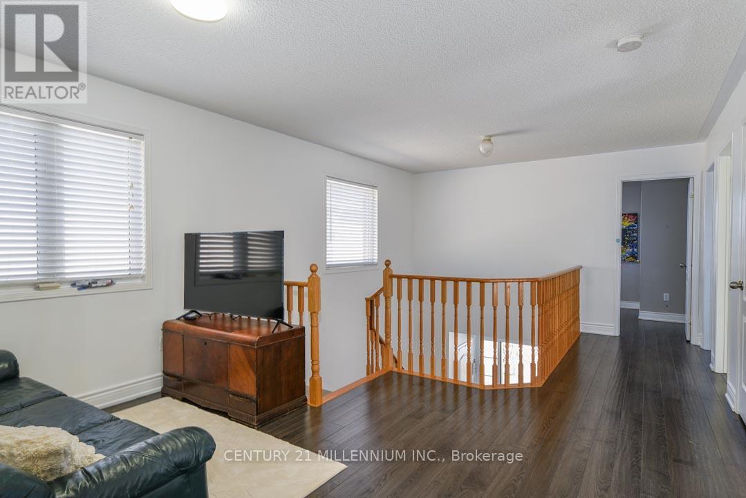42 Sweet Clover Crescent, Brampton, Ontario  L6R 2Z9 - Photo 29 - W13159668