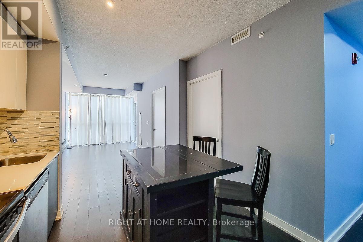 306 - 5260 Dundas St Street W, Burlington, Ontario  L7R 3X4 - Photo 12 - W13159678