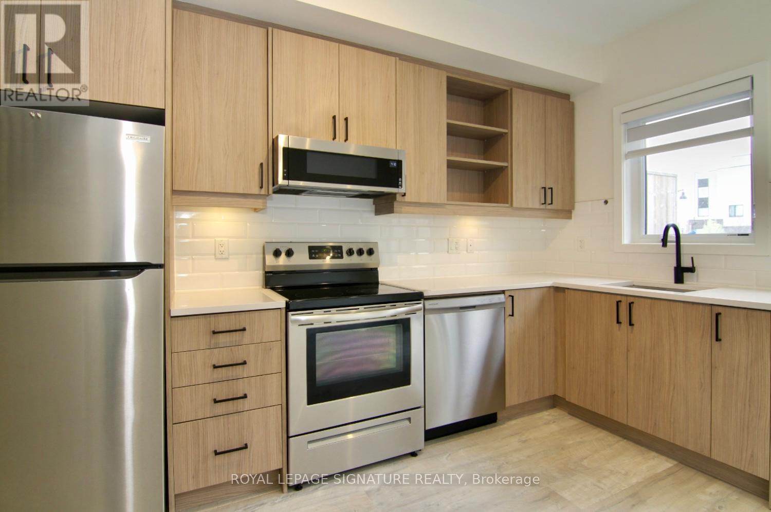 2 - 90 Stanley Greene Boulevard, Toronto, Ontario M3K 0C8 - Photo 4 - W13159684