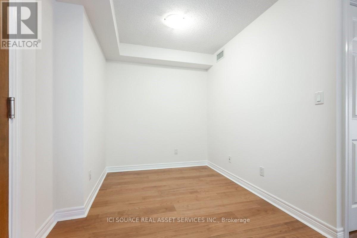 1207 - 310 Burnhamthorpe Road W, Mississauga, Ontario  L5B 4P9 - Photo 16 - W13159754